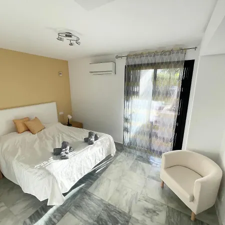 Holiday home Townhouse In Playa Del Sol-villacana Estepona