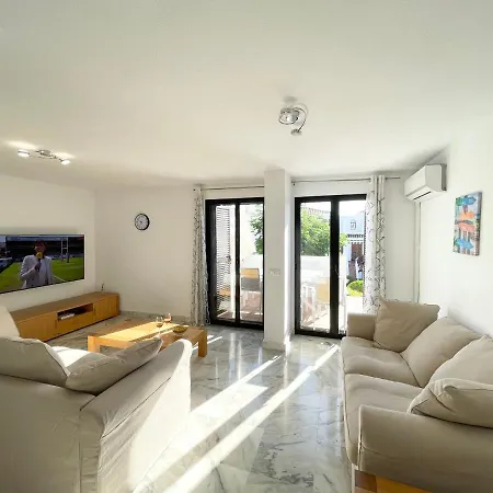 Townhouse In Playa Del Sol-villacana Estepona
